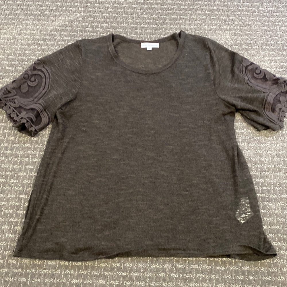 Women’s sheer knit top xl